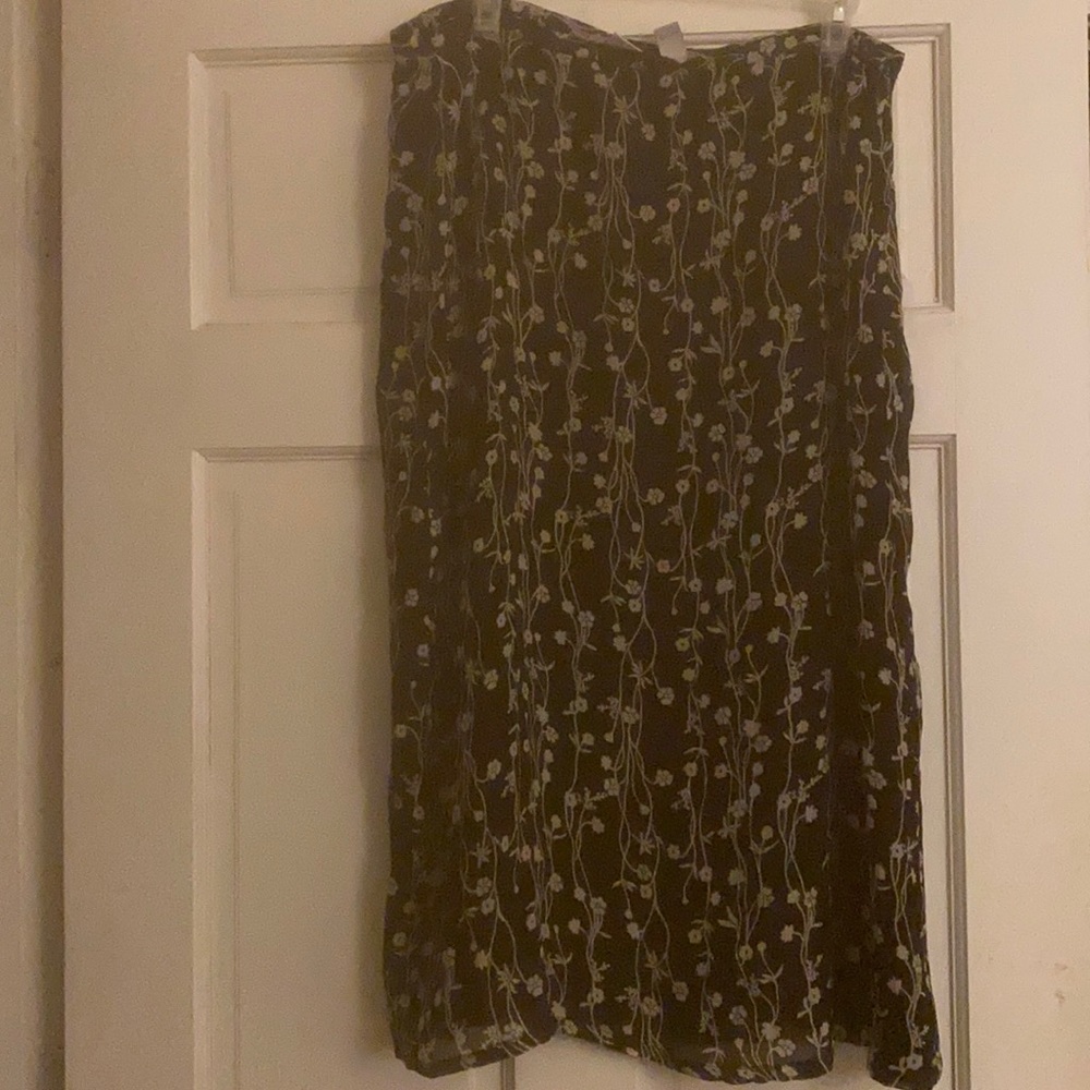 Silk skirt fully lined